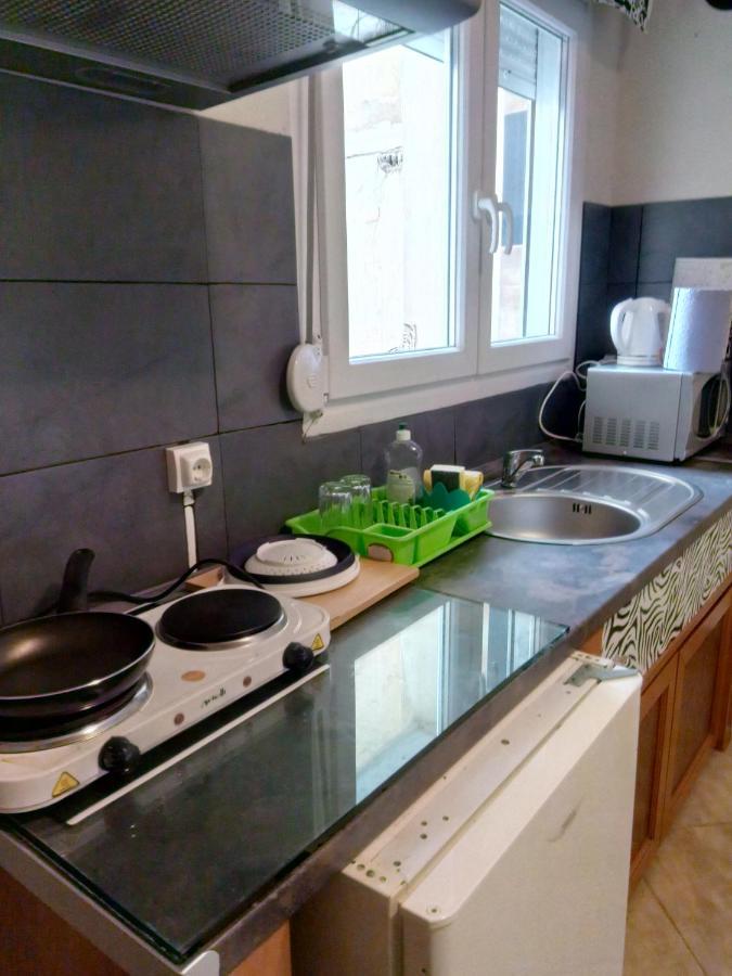 Prime Location Bright Studio City Center Super 5G Wifi 200Mbps With32"Tv Tesalónica Exterior foto